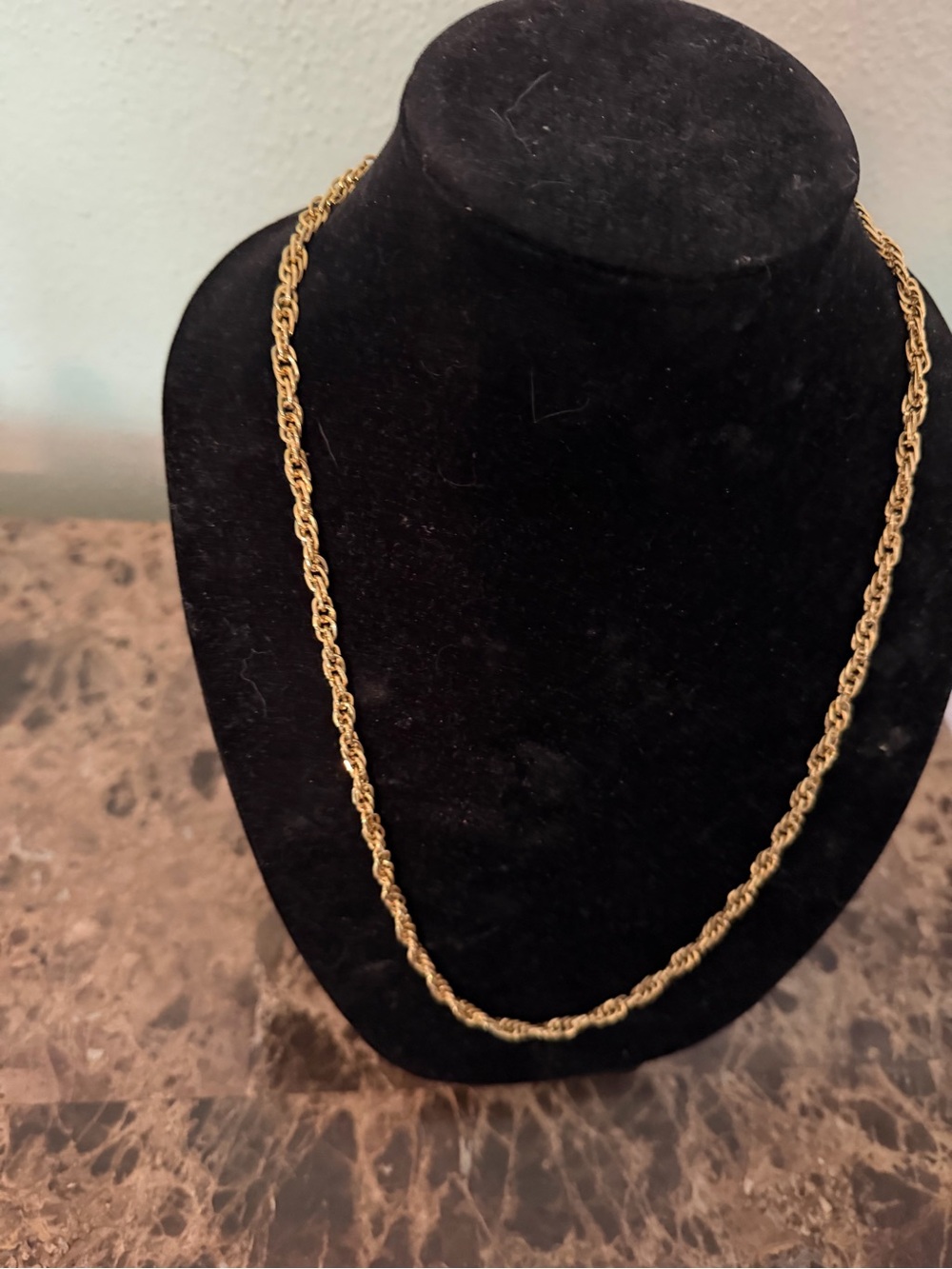 Vintage Sarah Coventry 30” Gold-Tone Rope Twist Necklace